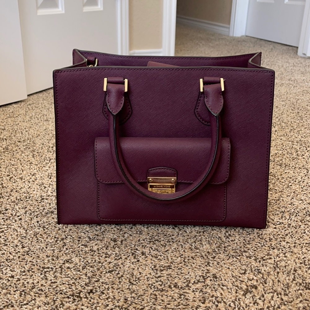 Like new plum MK bag